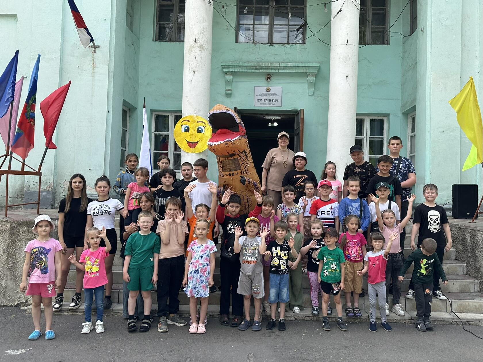 В поселке Северный отметили День защиты детей.