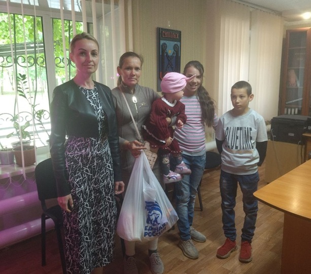 В Суходольске оказали помощь семьям с детьми.