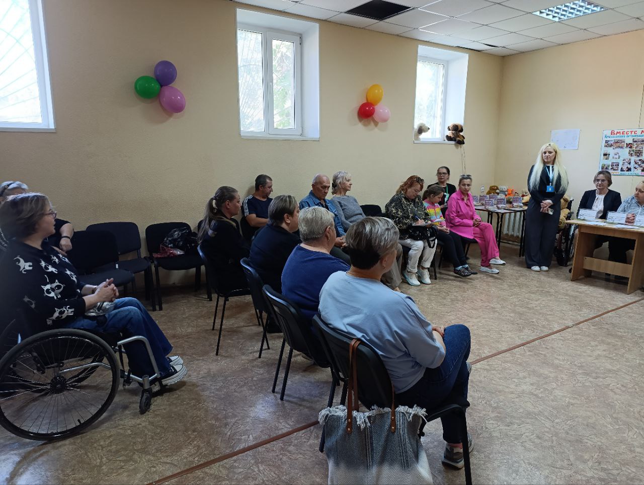 В Краснодоне прошла ярмарка вакансий для граждан с ограниченными возможностями.