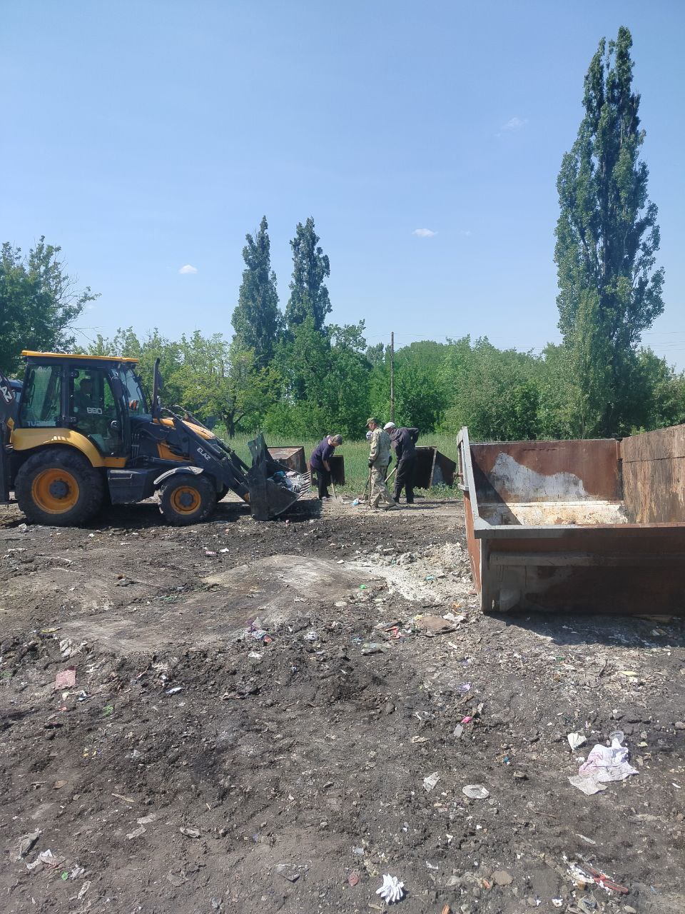 В Суходольске наводят порядок на точках ТКО.