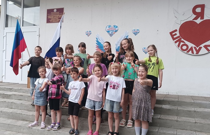 В Краснодонском муниципальном округе продолжается акция «Профессиональные каникулы».