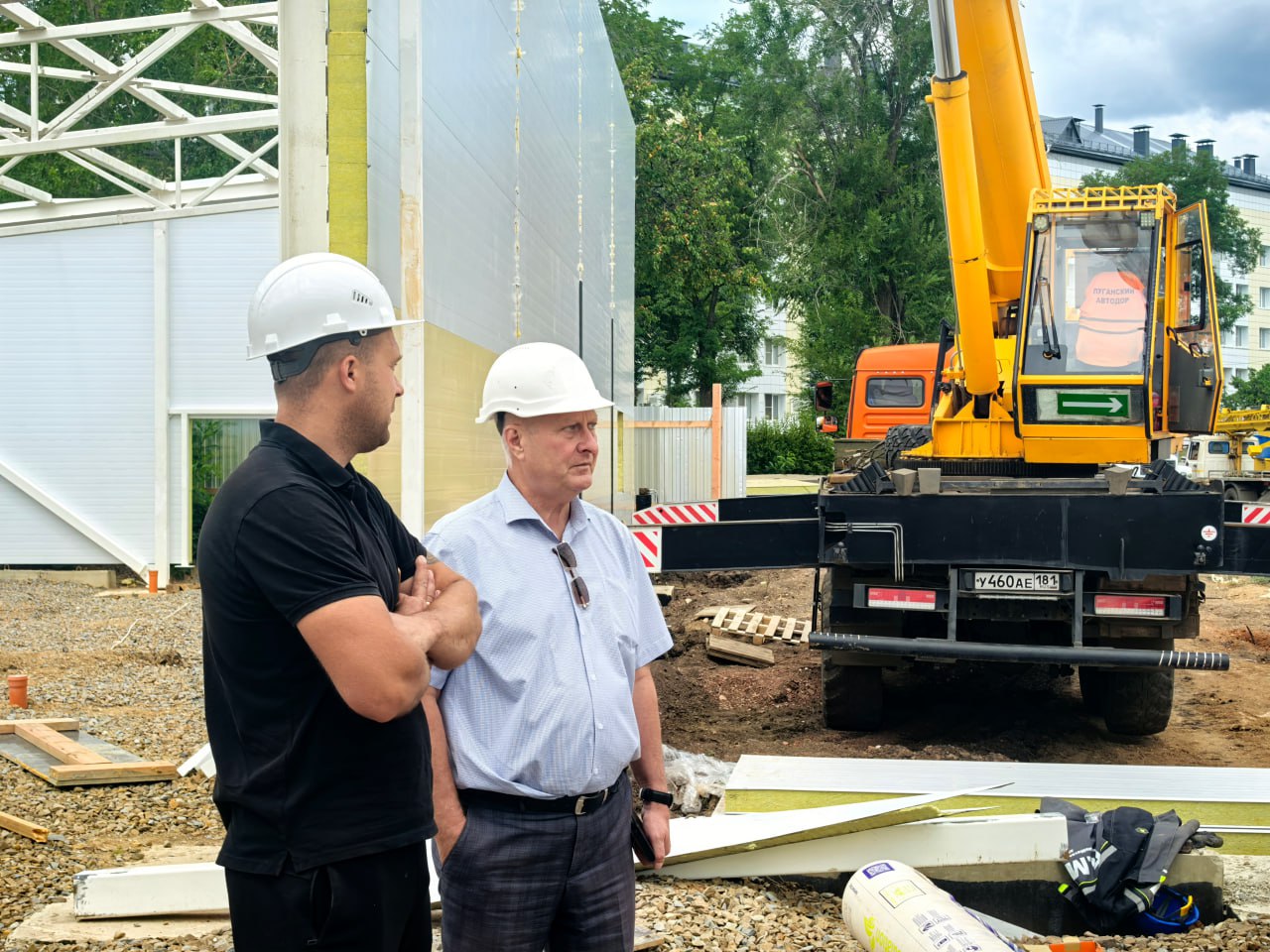 Сергей Козенко  проинспектировал ход работ по возведению нового здания подстанции скорой медицинской помощи.