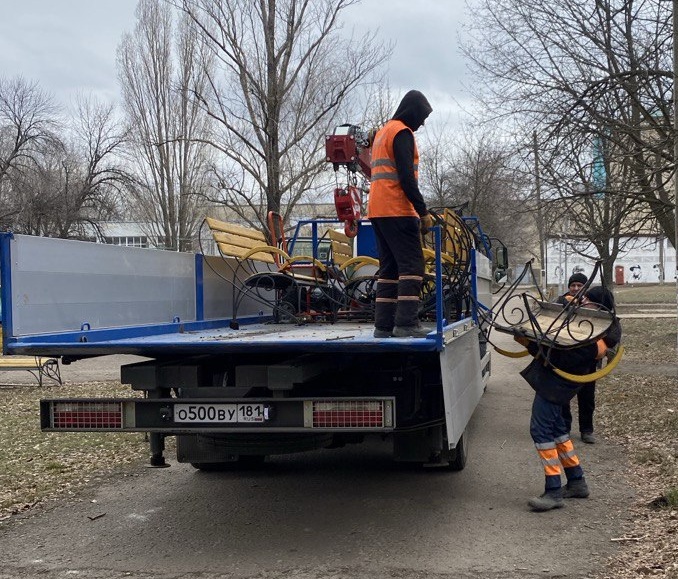 В Суходольске стартовали работы по благоустройству сквера в рамках федерального проекта «Формирование комфортной городской среды».
