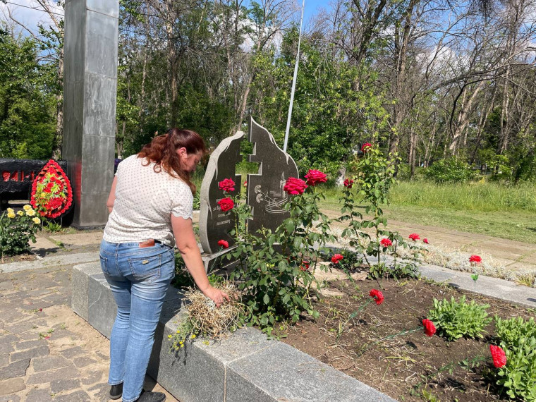 В городе Суходольск провели работы по благоустройству. В городе Суходольск провели работы по благоустройству.