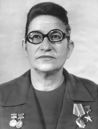 Сафонова Серафима Карповна Сафонова Серафима Карповна.